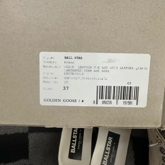 Golden Goose BallStar Sneakers with Gold Star and red bottoms size 37 - Picture 12 of 12